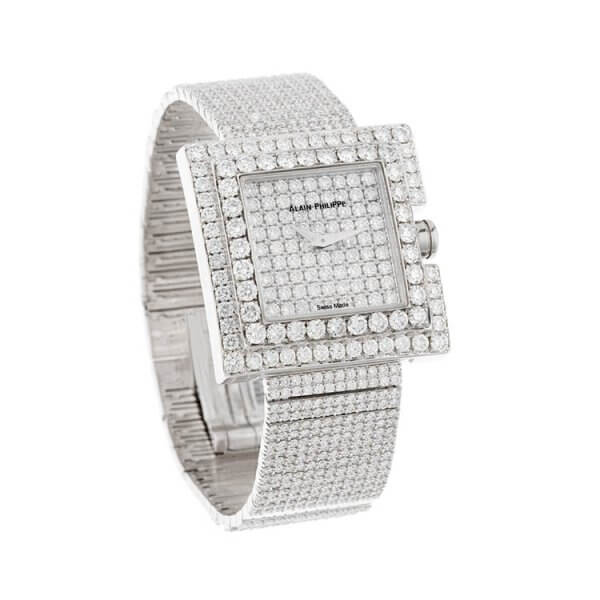 Watch with white gold set with white diamonds
